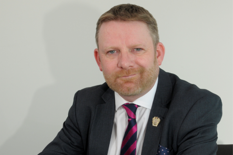Cllr Simon Blackburn