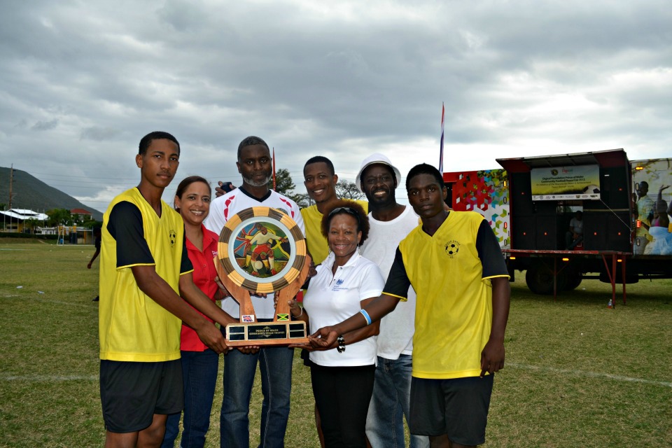 presenting of trophy to winners