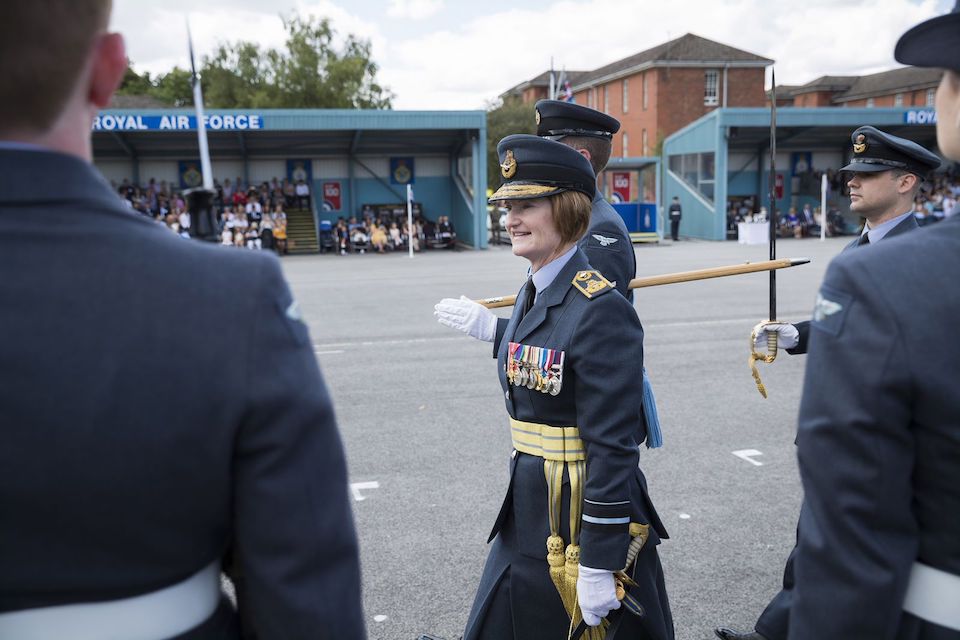 Raf Engineer Becomes First Ever Uk Female Military Three Star Commander Gov Uk