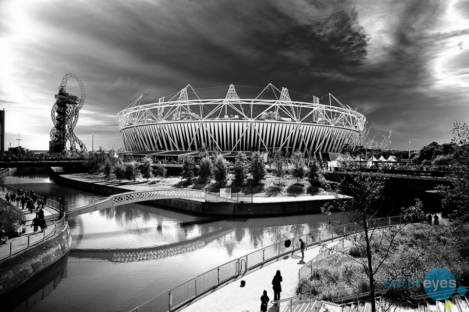 Black and white photo of the London Olympic Stadium