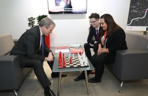 Image showing Damian Hinds on a visit to WSP Head Office.