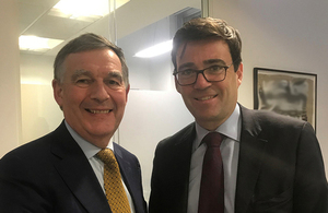 Allan Cook and Andy Burnham shake hands at a meeting to discuss HS2 and NPR