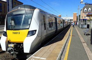 Image of a train similar to the one involved in the accident, at Elstree & Borehamwood station