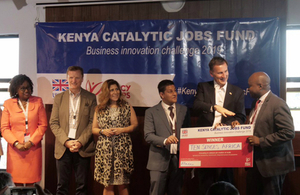 Jeremy Hunt with the winner of the Kenya Catalytic Jobs Fund business innovation challenge 2019.