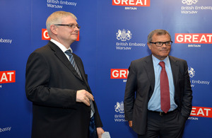 Ambassador Robin Barnett with Sir Martin Sorrell (photo by Grzegorz Rogiński)