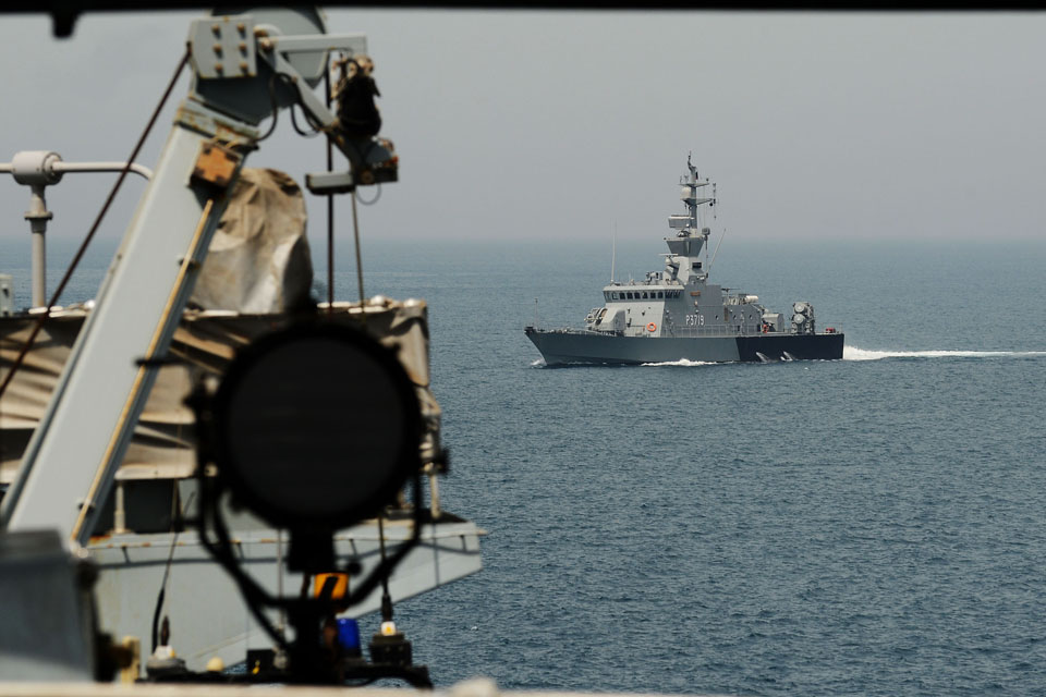 HMS Monmouth exercises with Kuwaiti warship Al-Ahmadi