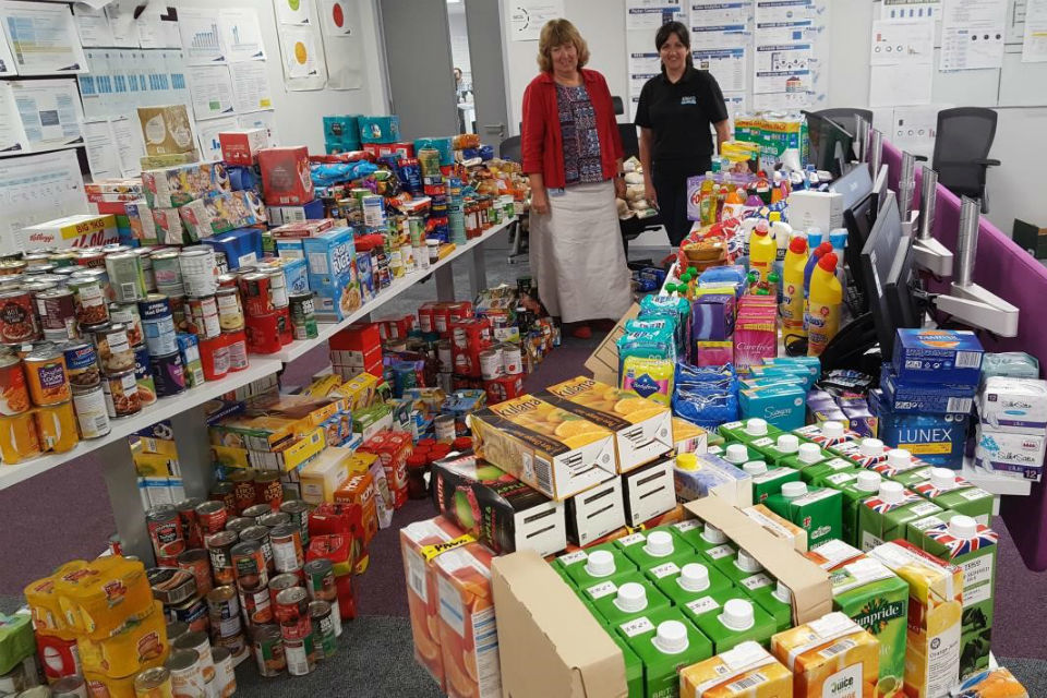 Highways England Weighs In With One Tonne Donation For Food Banks Govuk