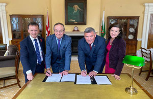 From L - R Welsh Secretary Alun Cairns, Cllr Dyfrig Siencyn, Cllr Mark Pritchard and Welsh Government Minister for International Relations Eluned Morgan.