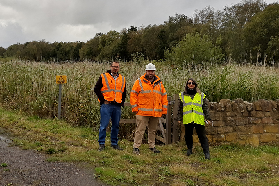 Chris Satterley, technical lead for our geochemistry, process chemistry and process engineering team, showing the visitors from Brazil around a reed bed.