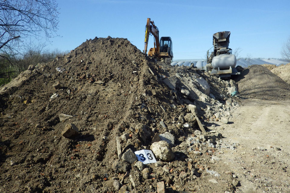 Kent Woman Given Custodial Sentence For Hernhill Waste Crime Gov Uk