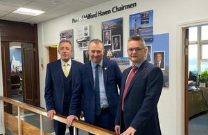 From L-R Chris Martin (Chairman MHPA), Welsh Secretary Simon Hart and Andy Jones (CEO MHPA)