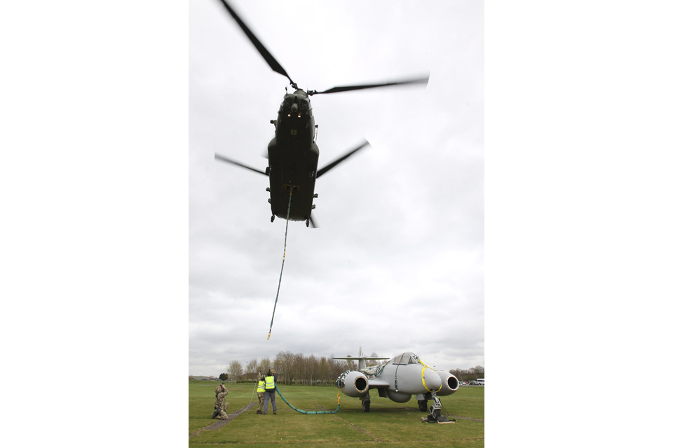 The Chinook helicopter begins to lift the Meteor gate guardian 