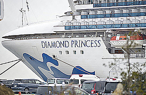 Diamond Princess cruise ship