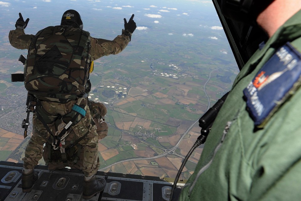 A soldier from the Parachute Regiment's Pathfinder Platoon