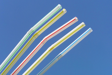 plastic straws (photo credit: Getty Images)