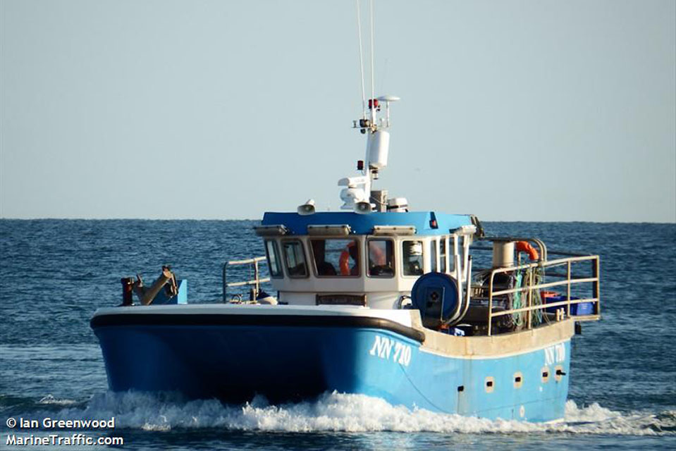 Photograph of potter Our Sarah Jane (image courtesy of Ian Greenwood, www.marinetraffic.com)