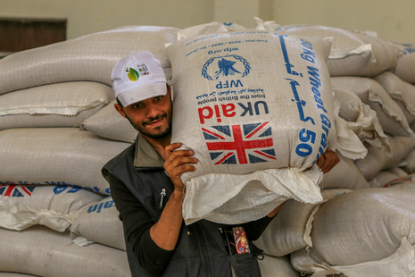 Food distribution. Picture: WFP/Ahmed Basha