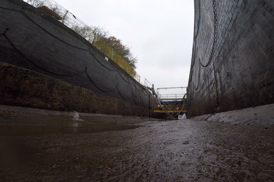 Work underway to refurbish River Nene's Wadenhoe Lock