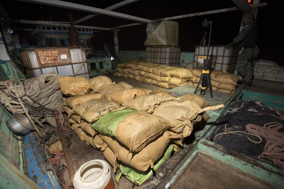 Royal Navy work with Australians on massive drug bust