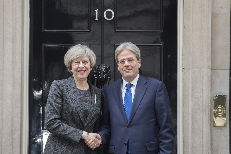 Theresa May and Paolo Gentiloni