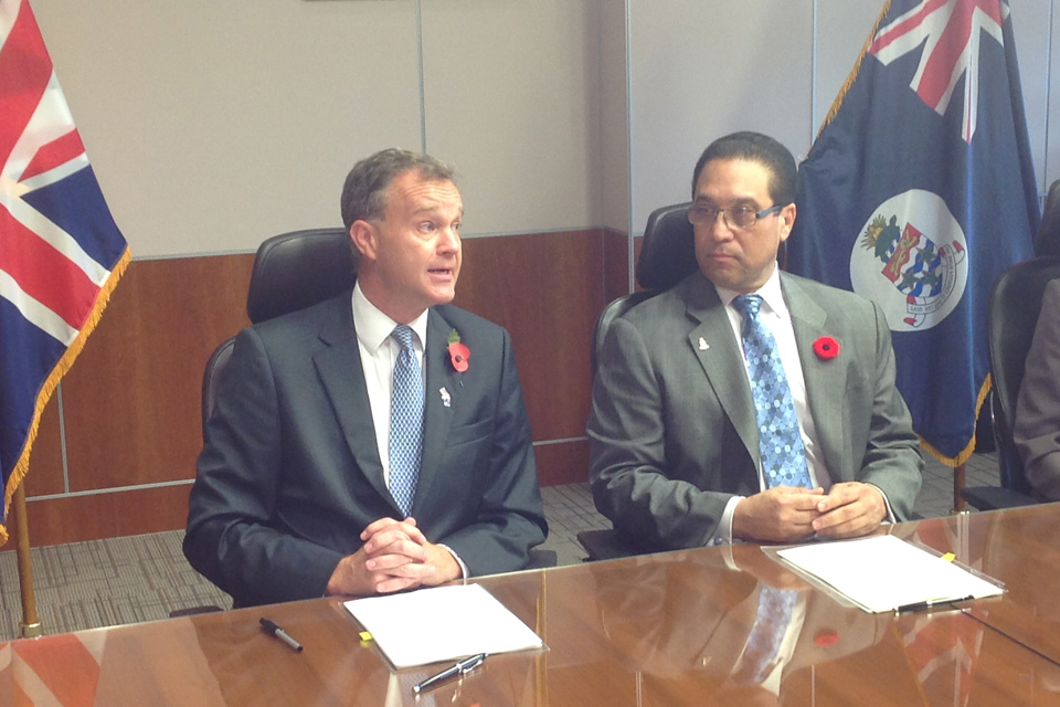 Minister Mark Simmonds and Cayman Premier Alden McLaughlin