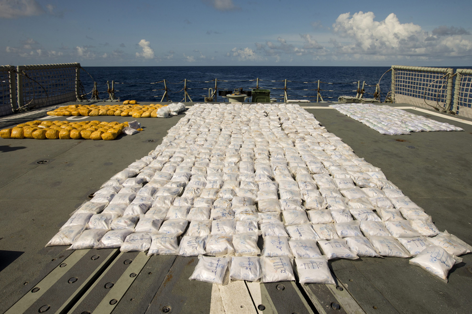 Heroin laid out on HMAS Darwin's flight deck