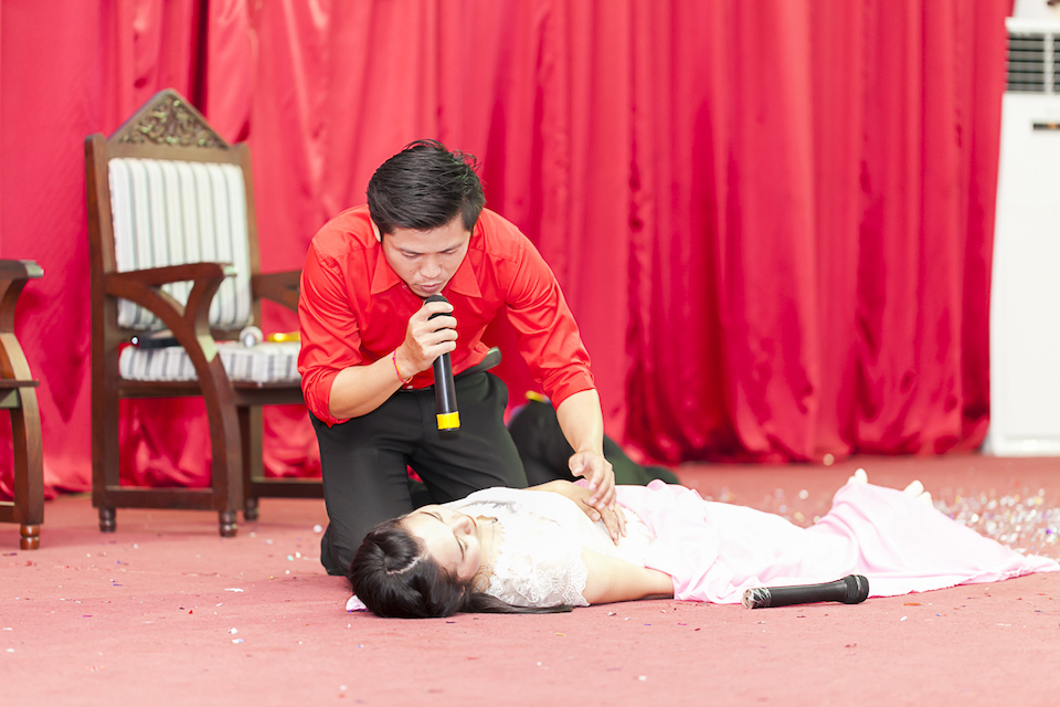 National University students performing Romeo and Juliet