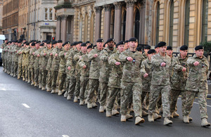 Soldiers parade through Glasgow