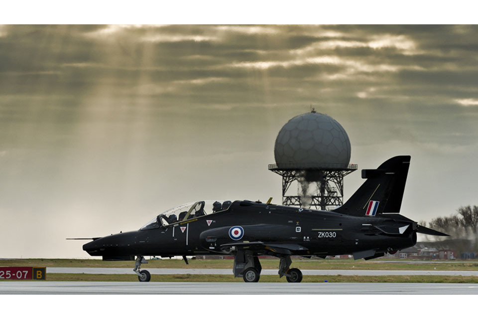 UK and Saudi Arabia agree deal on officer and aircrew training