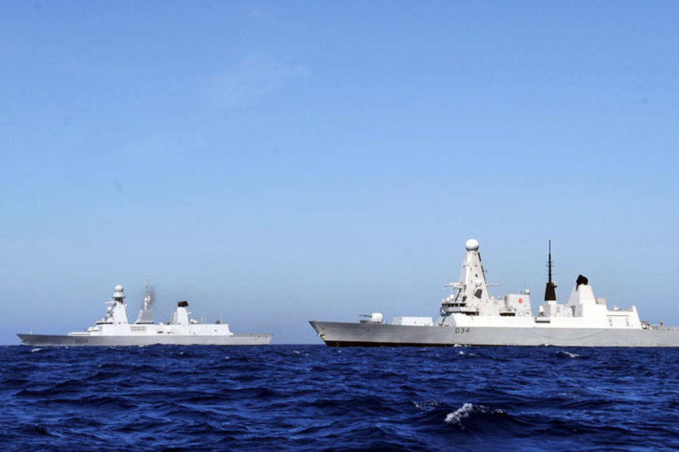 HMS Diamond exercises with her French counterpart