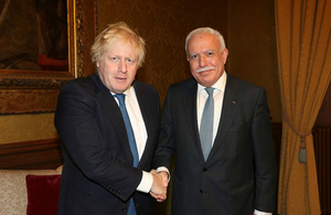 Foreign Secretary Boris Johnson and the Palestinian Foreign Minister Riyad al Malki.