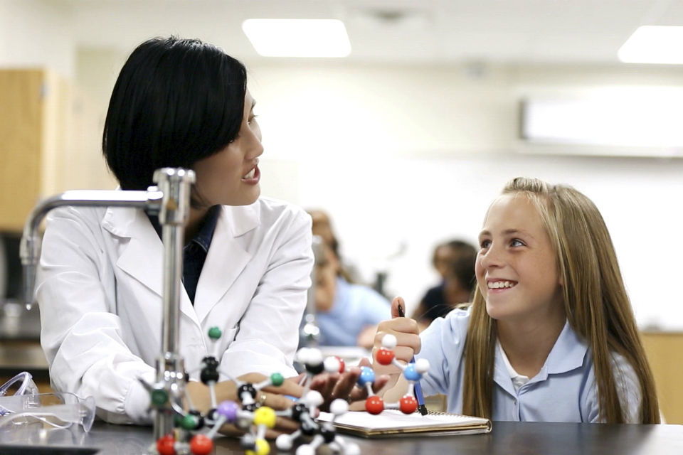 New report with practical advice for teachers on pupil behaviour