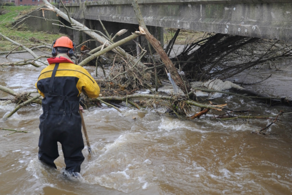 Flood risk recedes across northern England