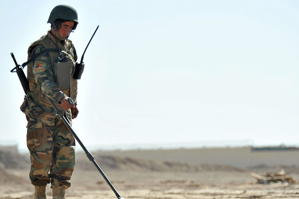 New Afghan Army Counter IED Team demonstrates skills