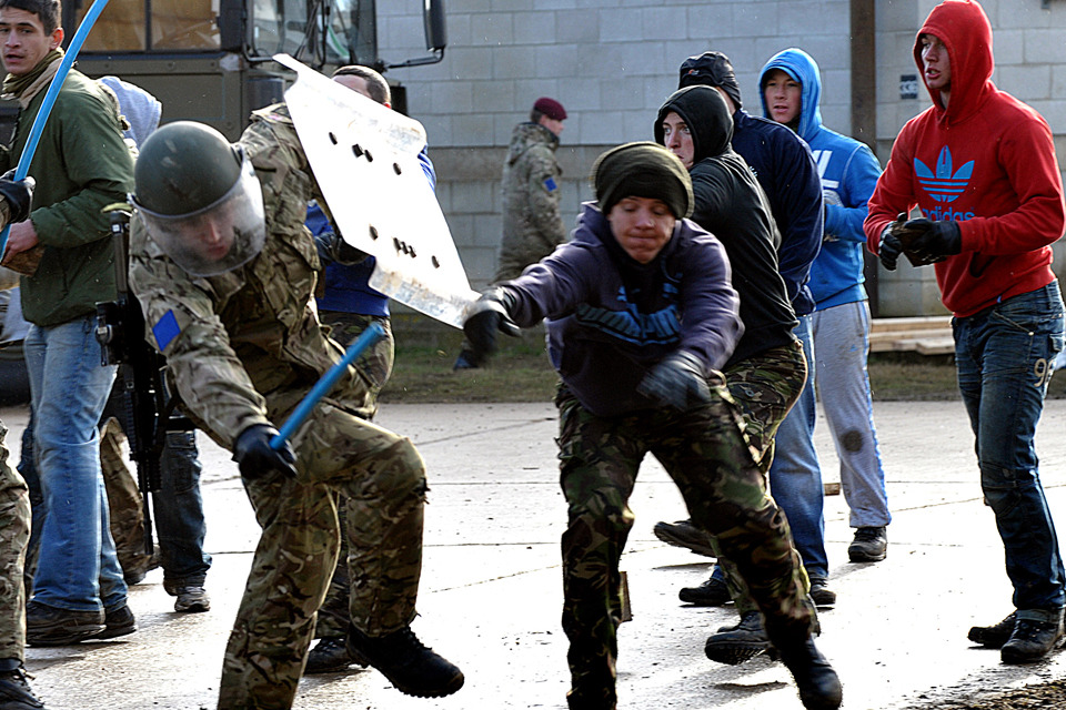 Paratroopers endure attacks during exercise