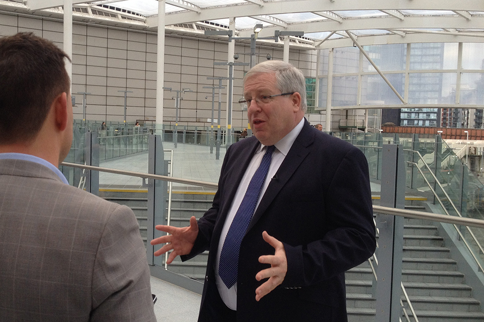 Transport Secretary unveils £44 million revamp of Manchester Victoria station
