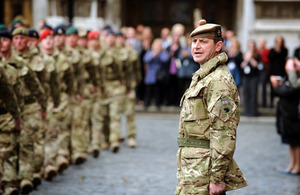 Commander 4th Mechanized Brigade, Brigadier Bob Bruce, calls the halt for the brigade outside the Houses of Parliament [Picture: Corporal Mike O'Neill, Crown copyright]