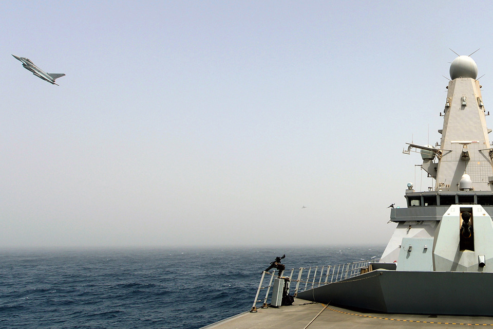 Royal Navy and RAF join forces in the Gulf