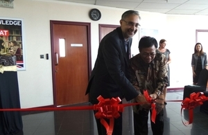 British Ambassador opens new Visa Application Centre in Surabaya