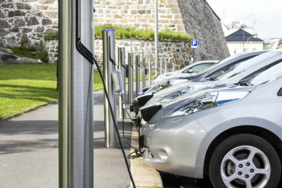 Propelling vehicles of the future: apply for business funding