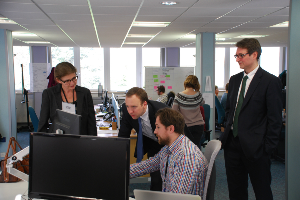 Minister announces new digital technology partnership in Wales
