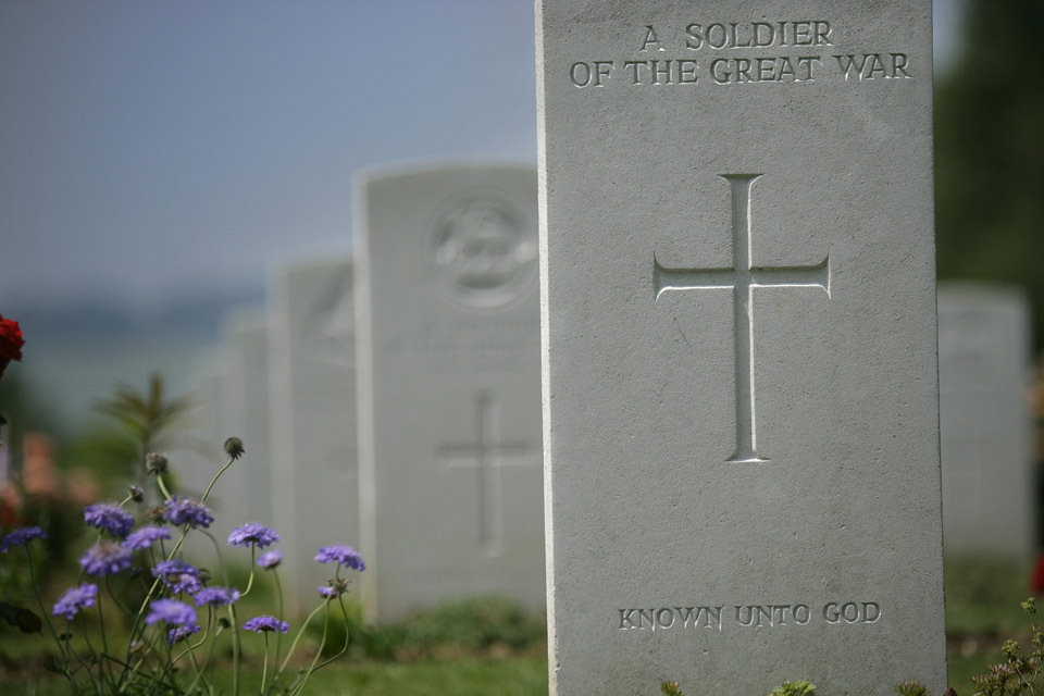 MOD identifies 10 First World War soldiers