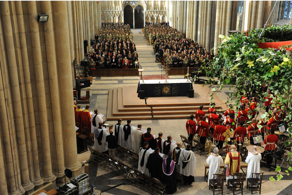 Prince of Wales leads 4 Mech Brigade remembrance service