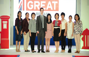 United Kingdom Trade & Investment (UKTI) Director Iain Mansfield and SM SVP for Marketing Millie Dizon with some of the winners of the GREAT British Shopping Contest.
