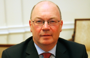 Mr Alistair Burt