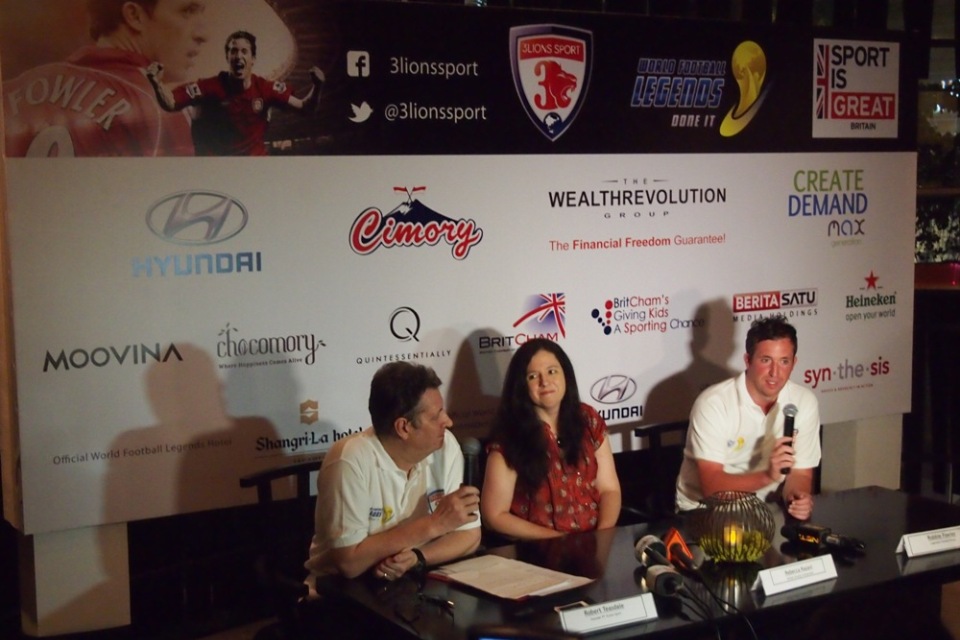 Press conference with Rebecca Razavi, Robbie Fowler, and PT 3 Lion Sports