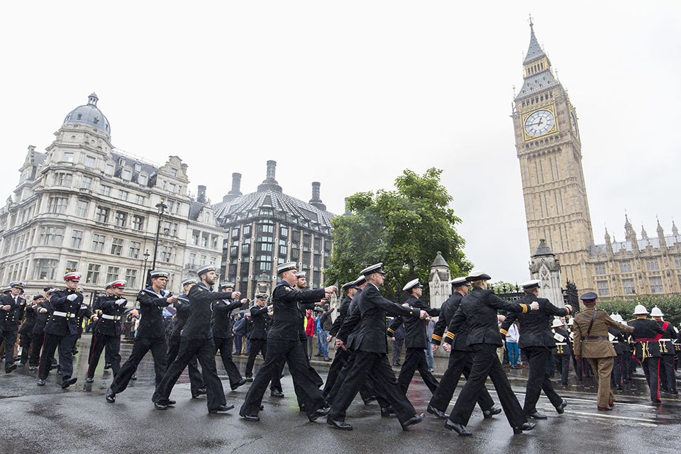 Ebola heroes recognised with parliamentary march