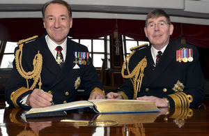 Admiral Sir Mark Stanhope (right) hands over to Admiral Sir George Zambellas [Picture: Leading Airman (Photographer) Gary Weatherston, Crown copyright]