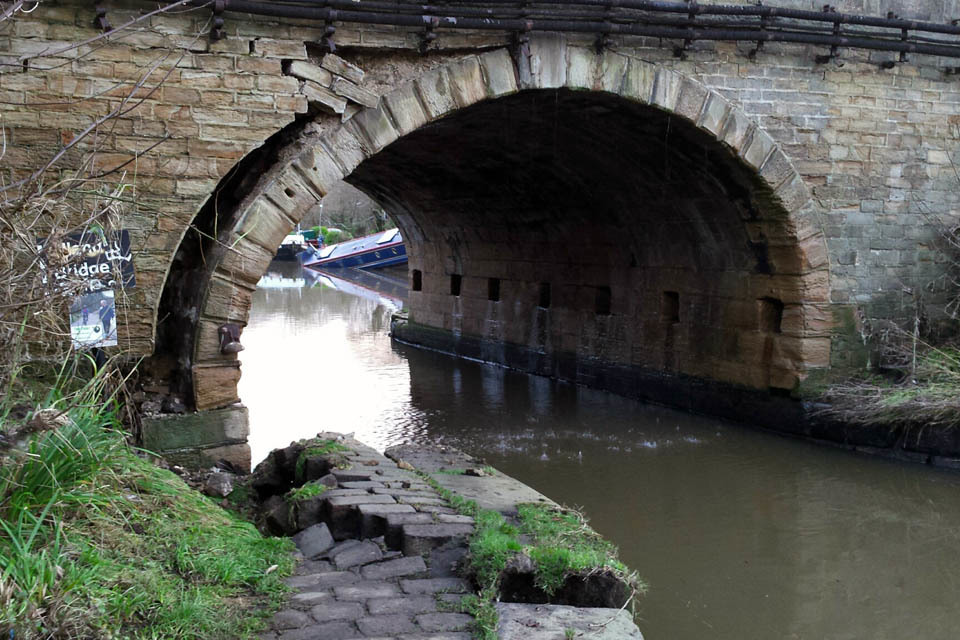 Government announces £5.5 million to repair Calderdale bridge