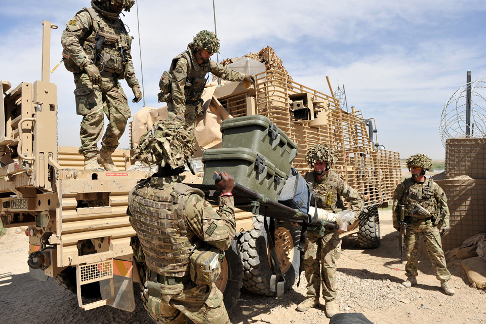 Fusiliers hand Helmand checkpoint to Afghan Police